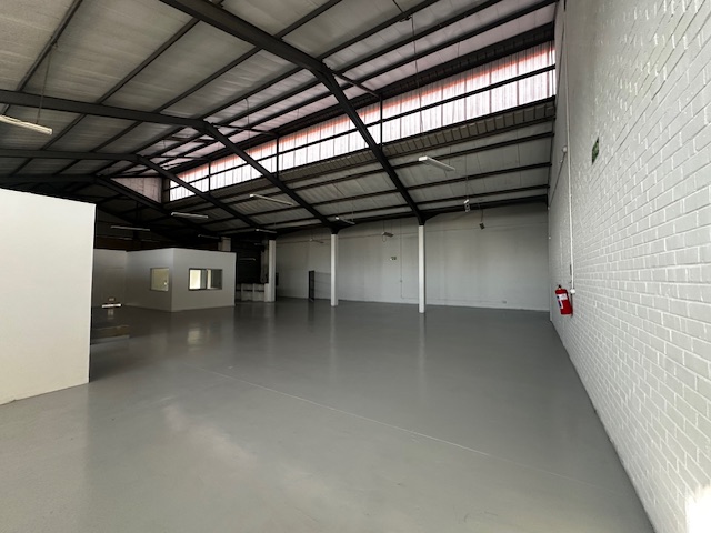 To Let Commercial Property for Rent in Maitland Western Cape